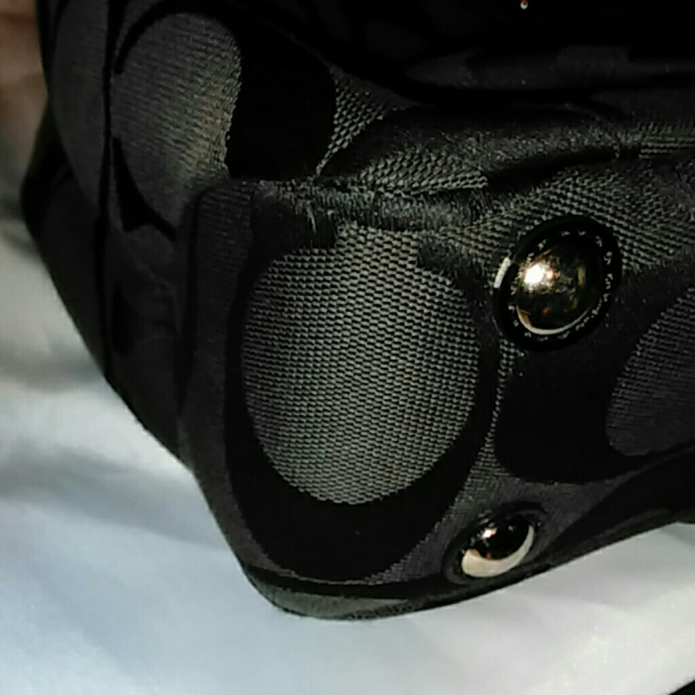 Coach Purse With Matching Wallet - Picture 5 of 8